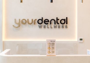 Trusted Cosmetic dentist Pangbourne offering Composite bonding Pangbourne, Dental veneers Pangbourne, Clear aligners Pangbourne and Dental crowns Pangbourne.