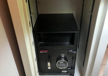 FCM Safe Service