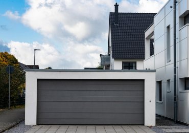 Fish Creek Garage Door Repair Calgary
