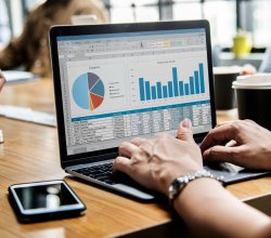 Data Analysis Courses in India | Artifact Geeks