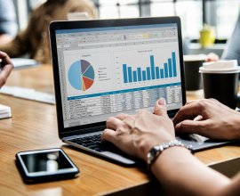 Data Analysis Courses in India | Artifact Geeks