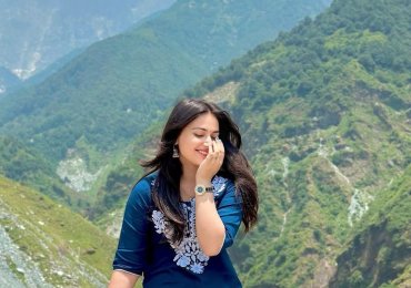 Genuine Call girls in Noida  +919599809833 Escort Service Provide In Delhi NCR Incall/Outcall available