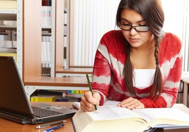 Is using assignment help Saudi Arabia a smart academic strategy?