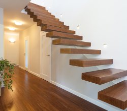 Where to Find Reliable Hardwood Flooring Supplies in Queens