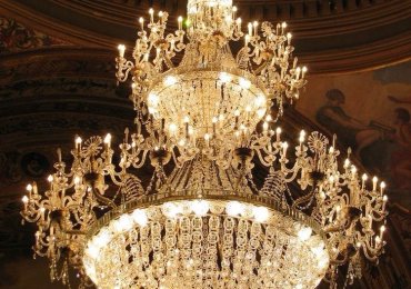 Royale chandeliers ltd