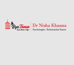 Dr Nisha Khanna