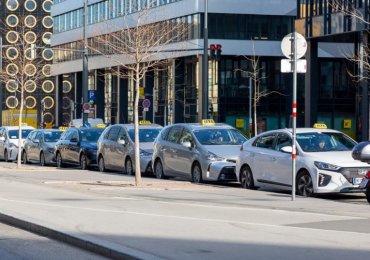 Taxi to Melbourne airport – Silver taxi Melbourne