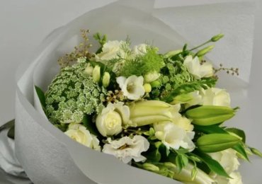 same day flower delivery Melbourne CBD – Tribal Rose